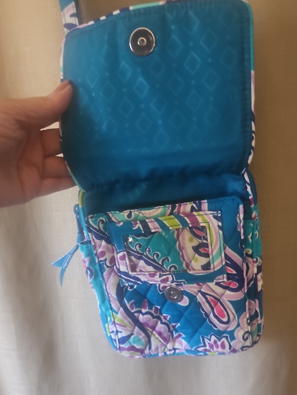 EUC Vera Bradley Crossbody - Picture 2 of 5
